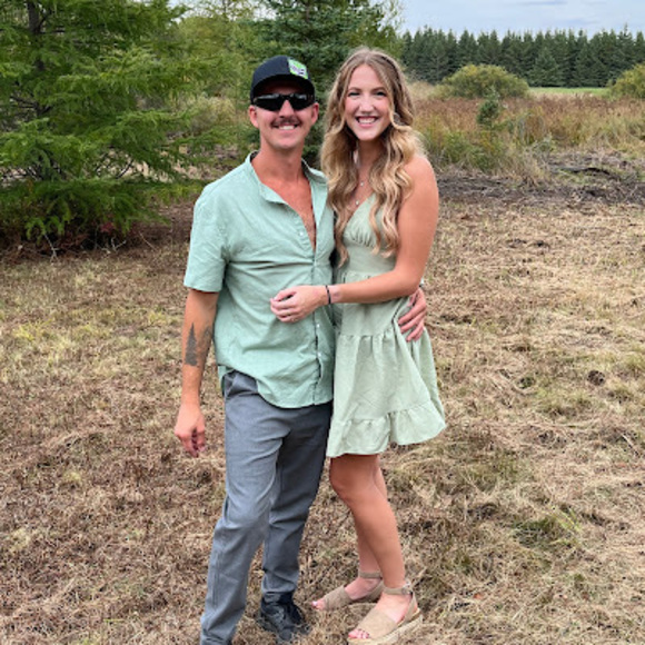 Meet your Posher, Diana - Picture 1 of 1